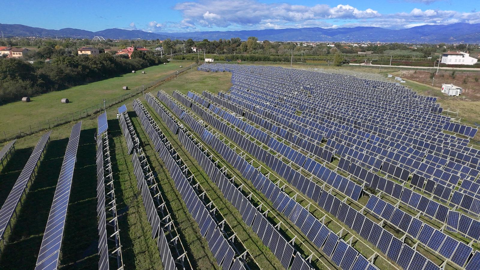 Realizzazione di impianto fotovoltaico a terra